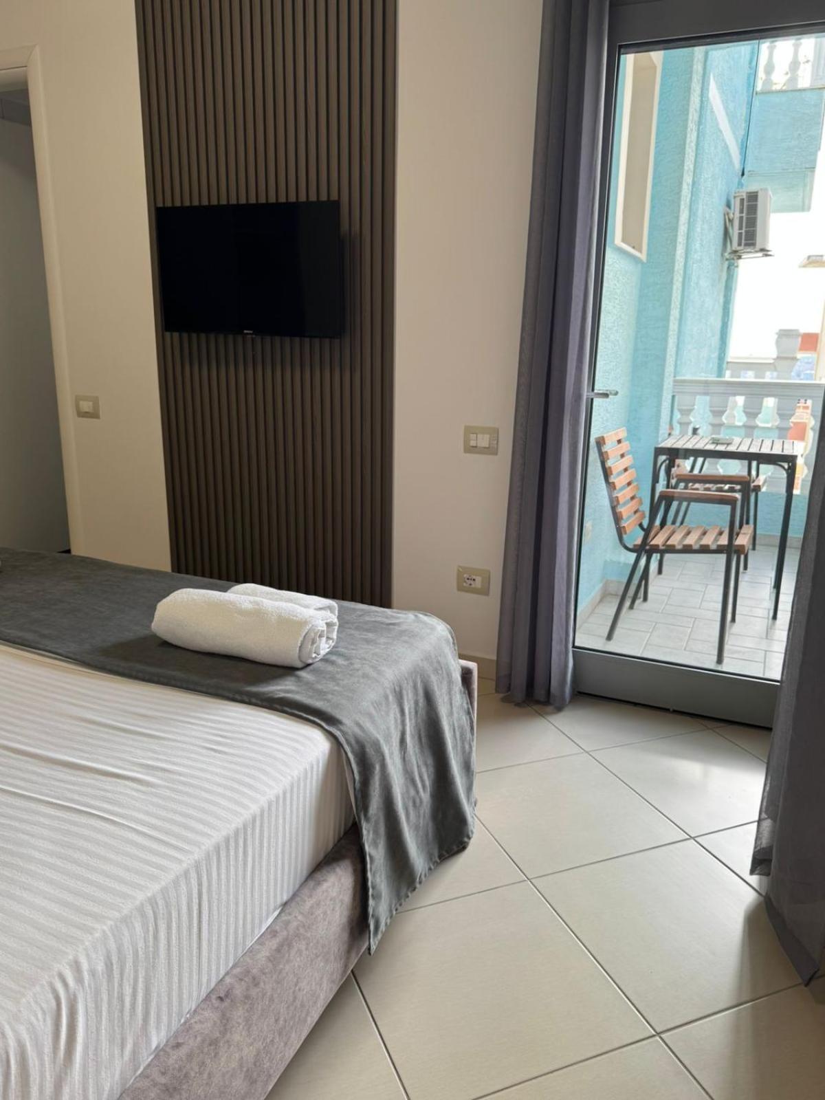 Hotel Abedini Sarande Exterior photo