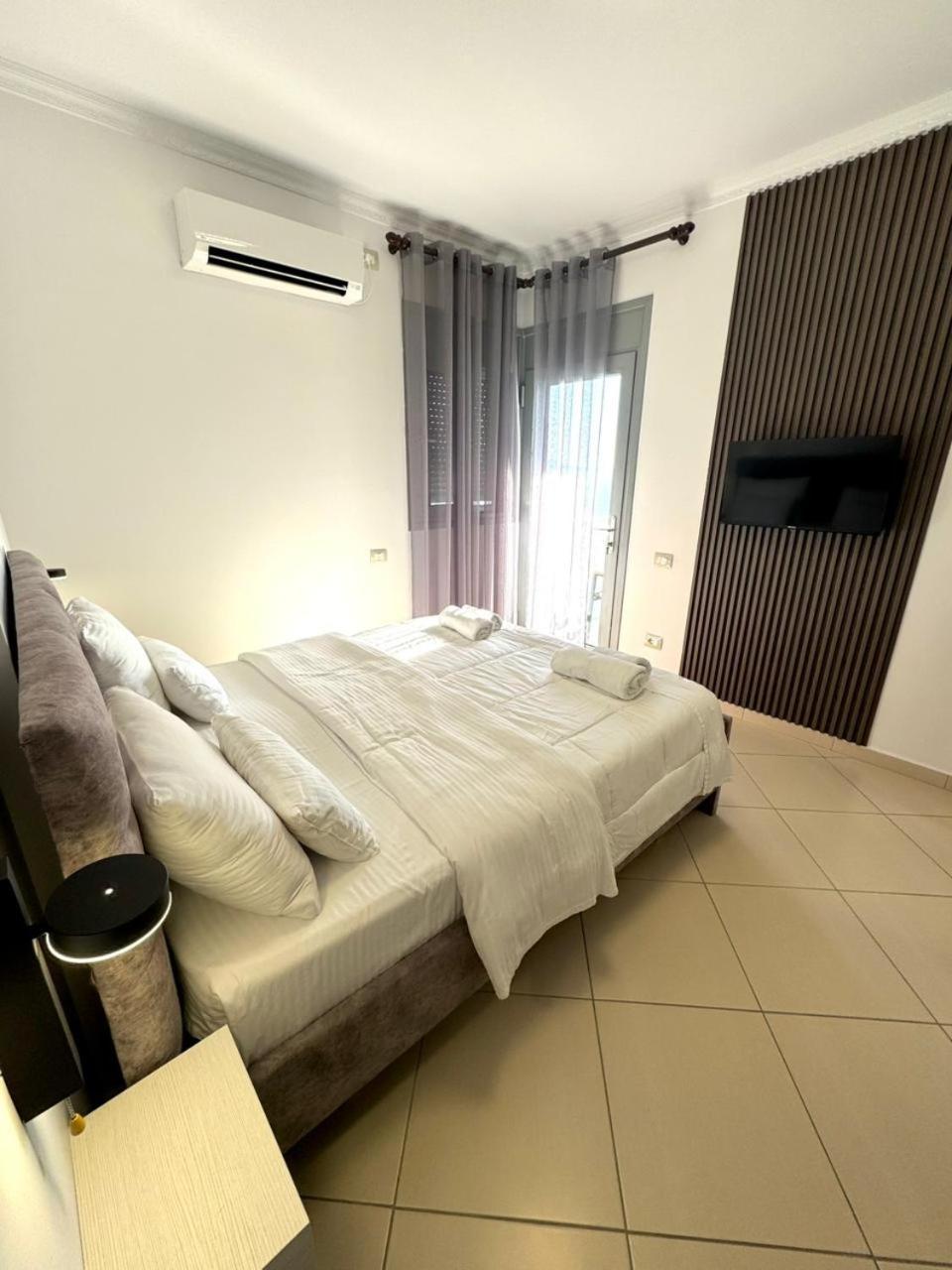 Hotel Abedini Sarande Exterior photo